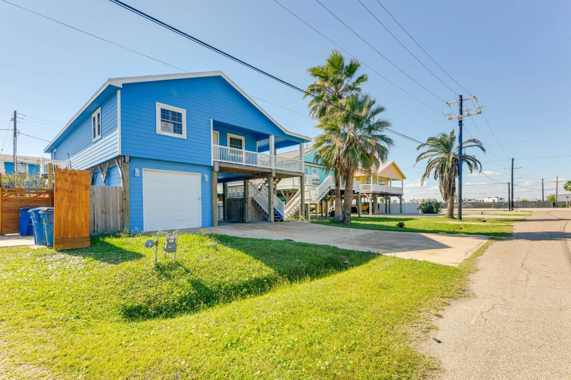 Trendy Port Aransas Home With Private Pool And Deck! Zewnętrze zdjęcie